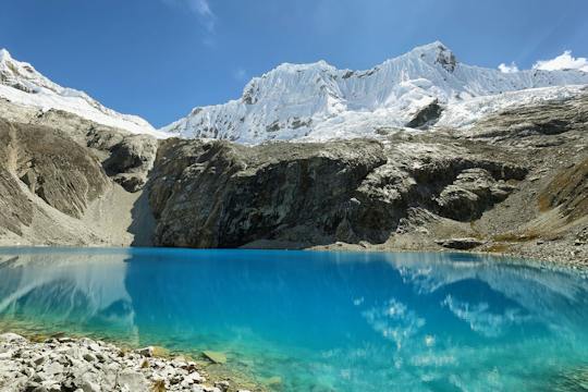 Full-day Laguna 69 hike in Huascarán National Park