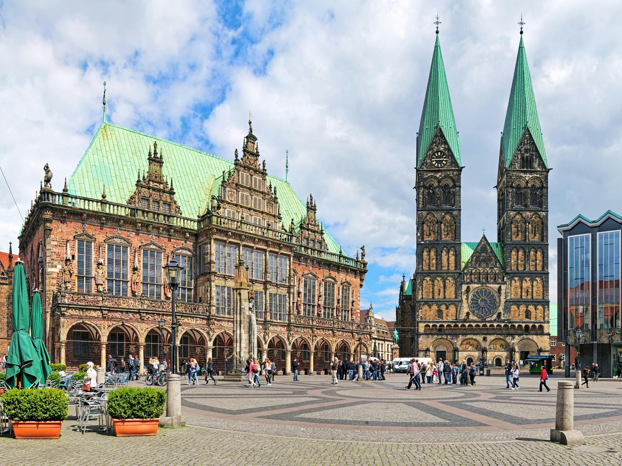 Self-guided Bremen walking city tour with audio guide