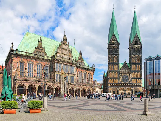 Self-guided Bremen walking city tour with audio guide