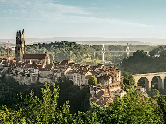 Fribourg's self-guided city walk with audio guide