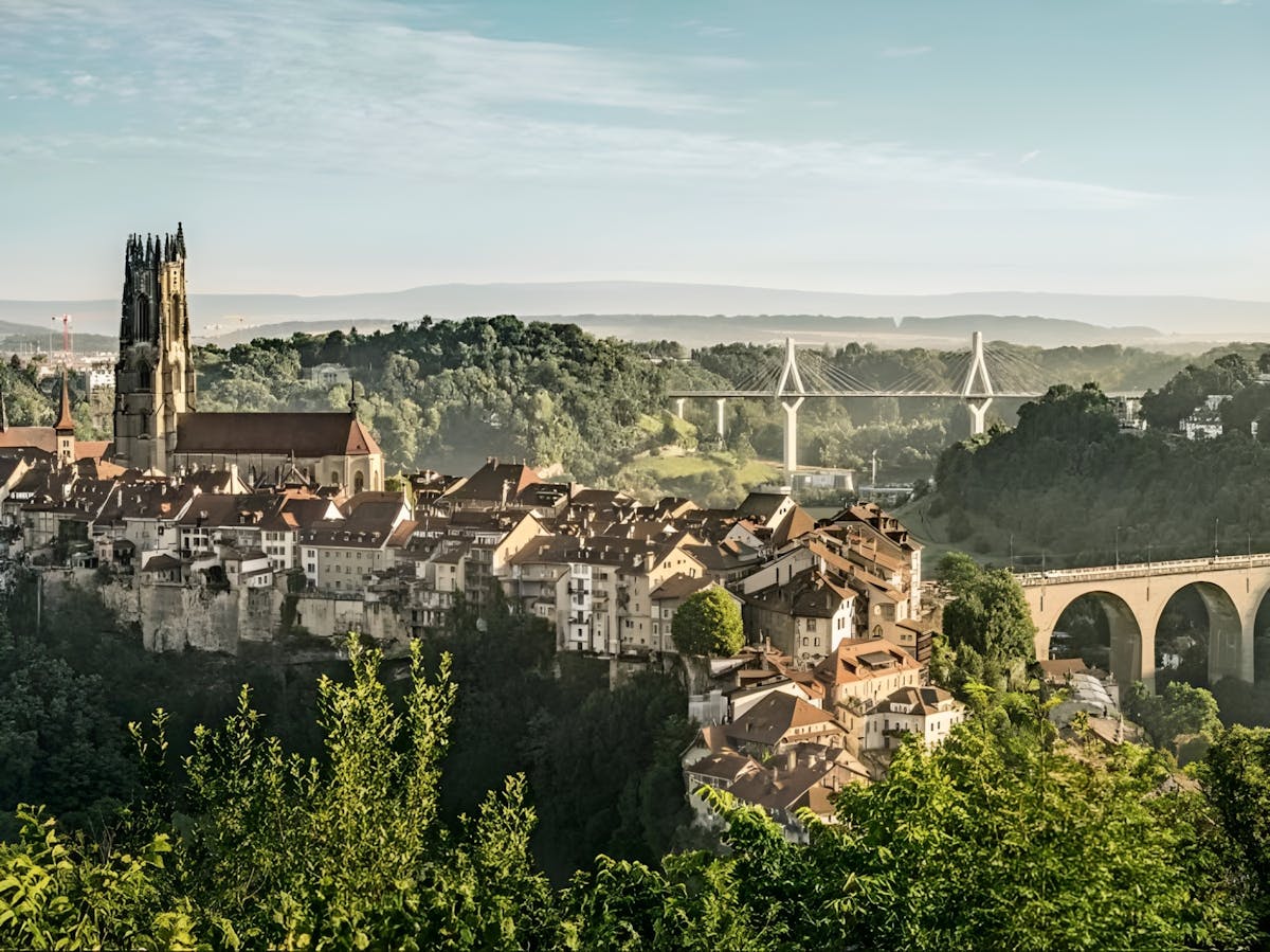 De stadswandeling met audiogids in Fribourg
