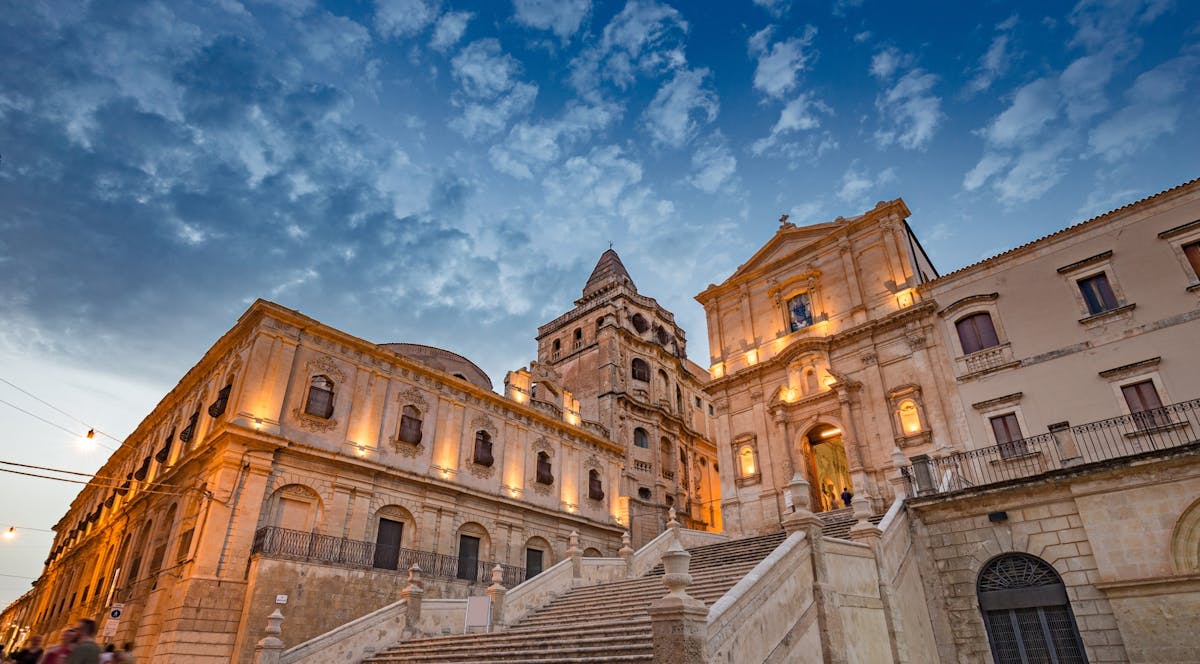 Rondleiding vanaf Taormina door Noto, Ortigia en het archeologische park van Syracuse