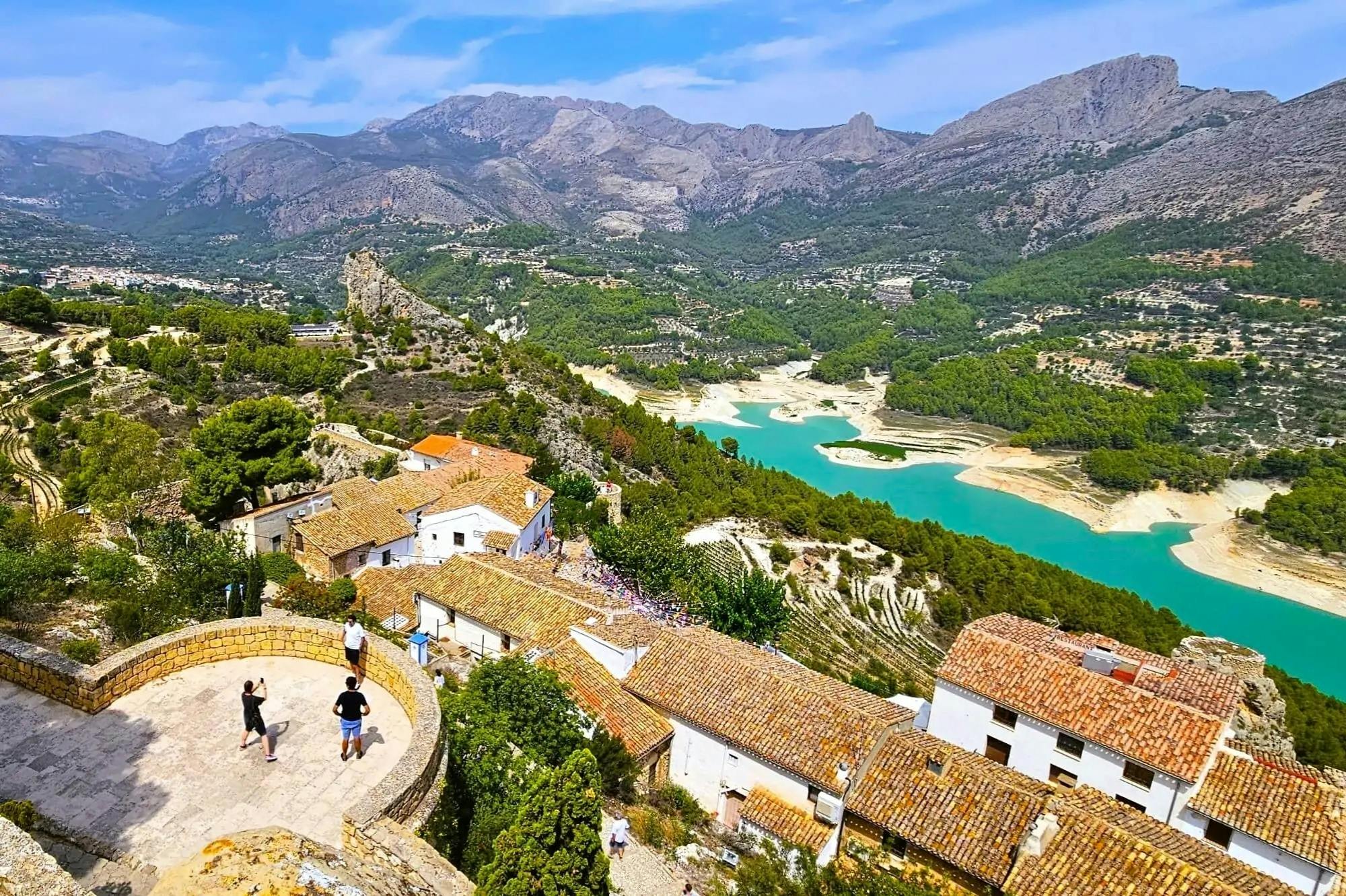 Excursão guiada de um dia a Guadalest e Altea, com partida de Benidorm