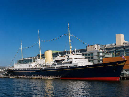 Entrada al Royal Yacht Britannia con eSIM