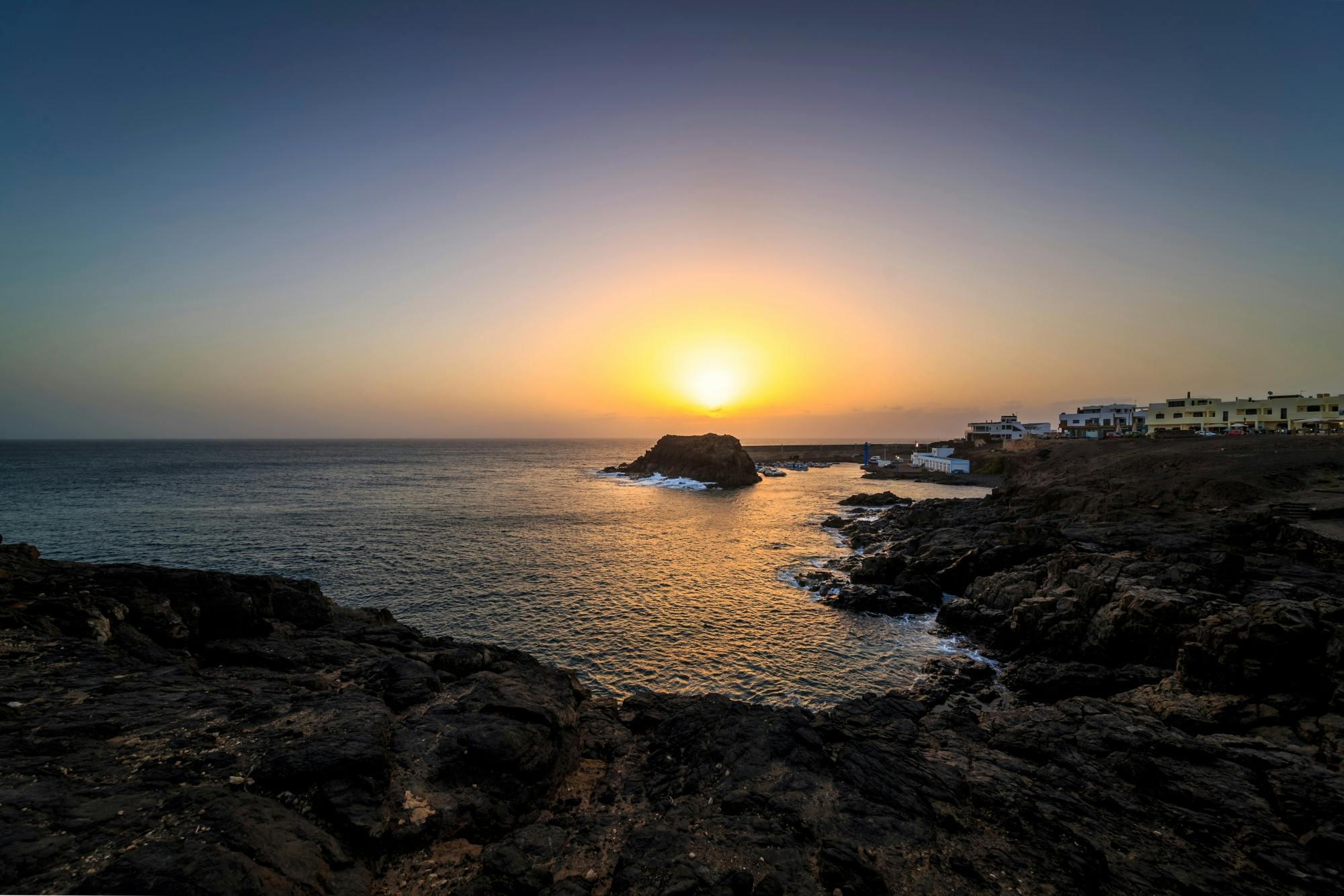 Fuerteventura solar eclipse with 4x4 safari tour to Cofete
