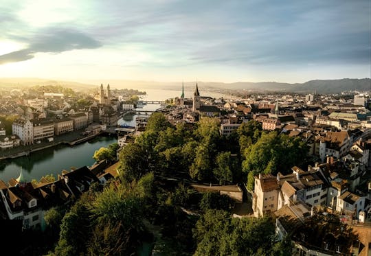 Passeggiata autoguidata nel 5° distretto di Zurigo con audioguida