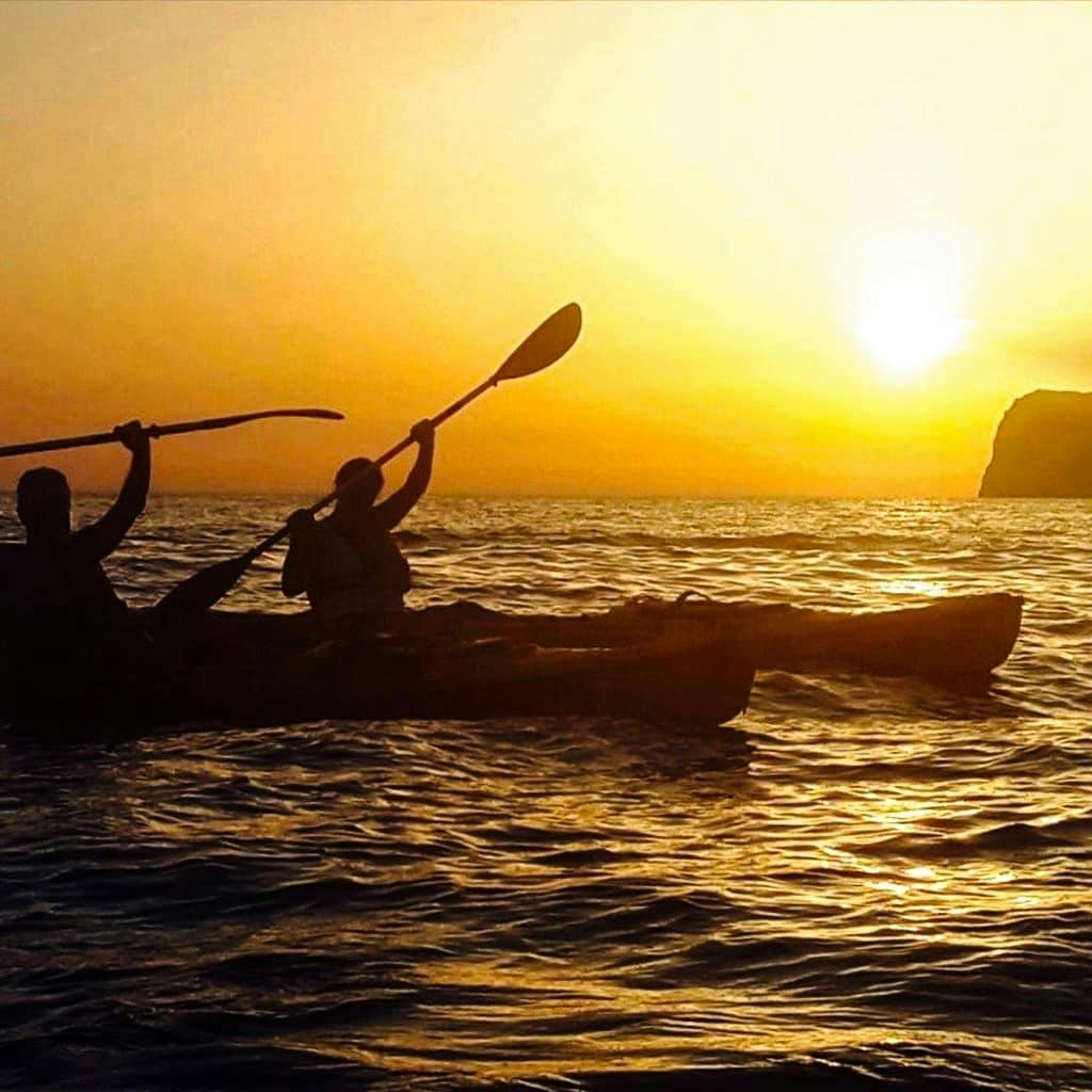 Guided sunset kayaking tour with picnic in Majorca with Keida