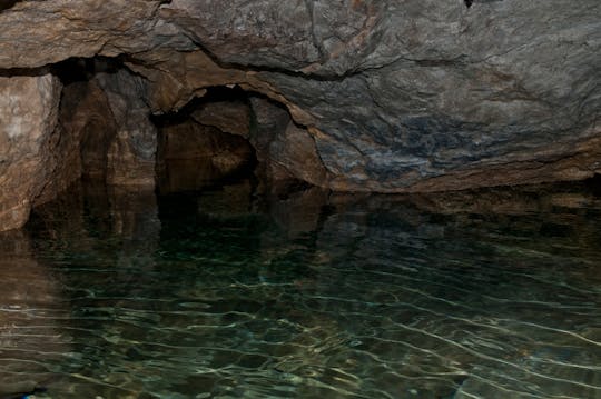 Geführte Bootstour durch die Wimsen-Höhle mit Tourguide