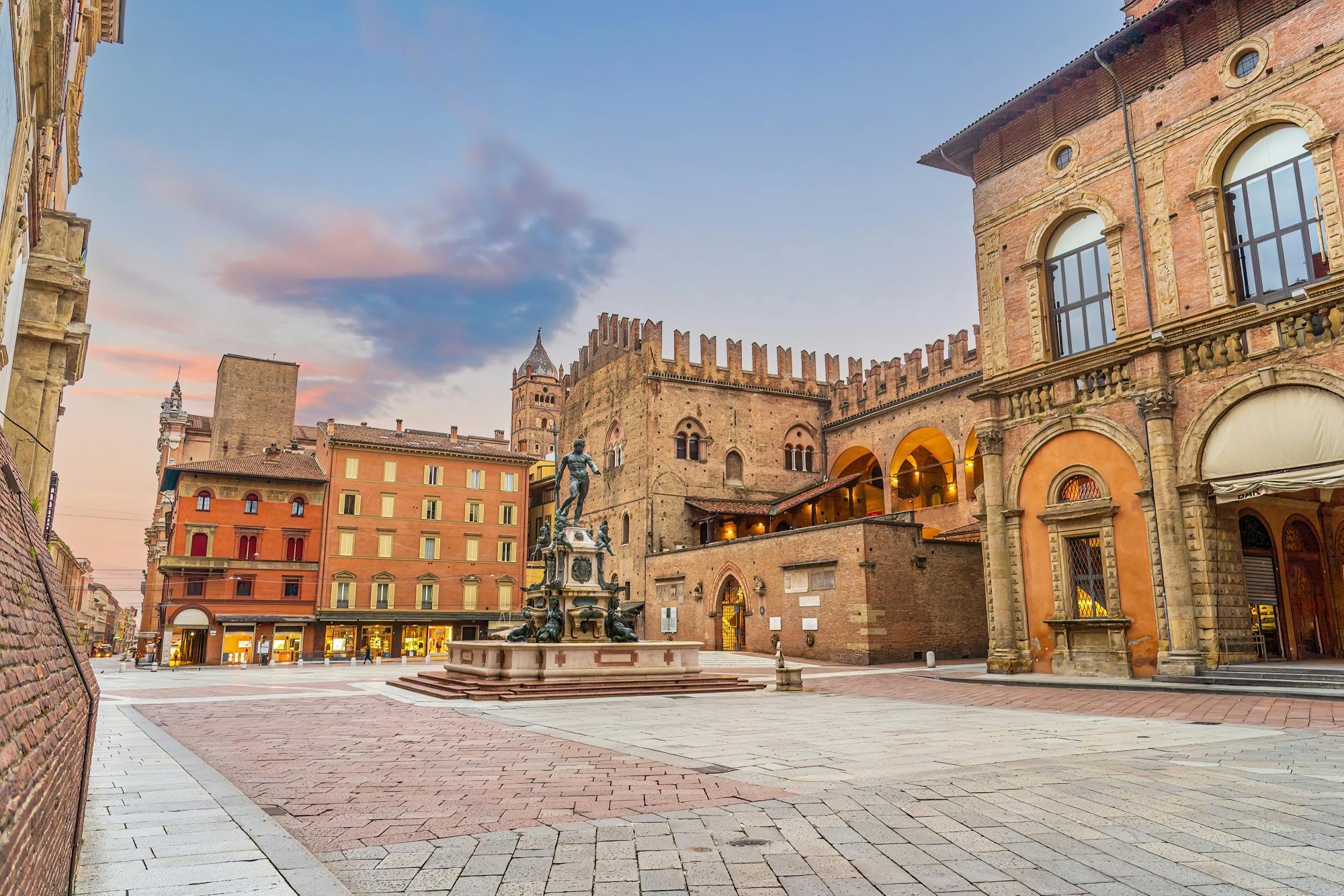 Geführte Radtour mit Tourguide zu den verborgenen Schätzen von Bologna