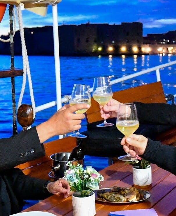 Dubrovnik sunset dinner cruise