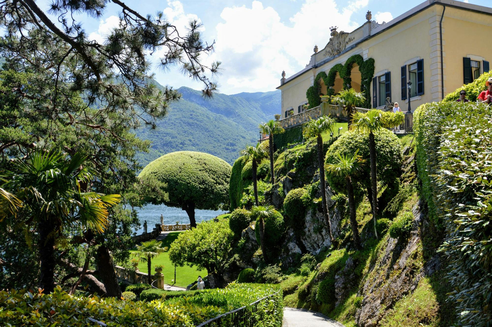 Villa Balbianello and Lake Como shared boat tour