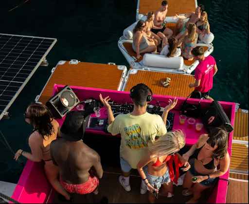 YachtOn floating festival on Cyprus’ Blue Lagoon