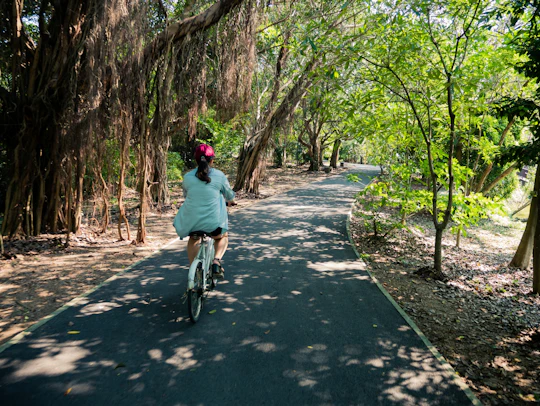 Bangkok bike ride and long-tail boat tour with Thai meal