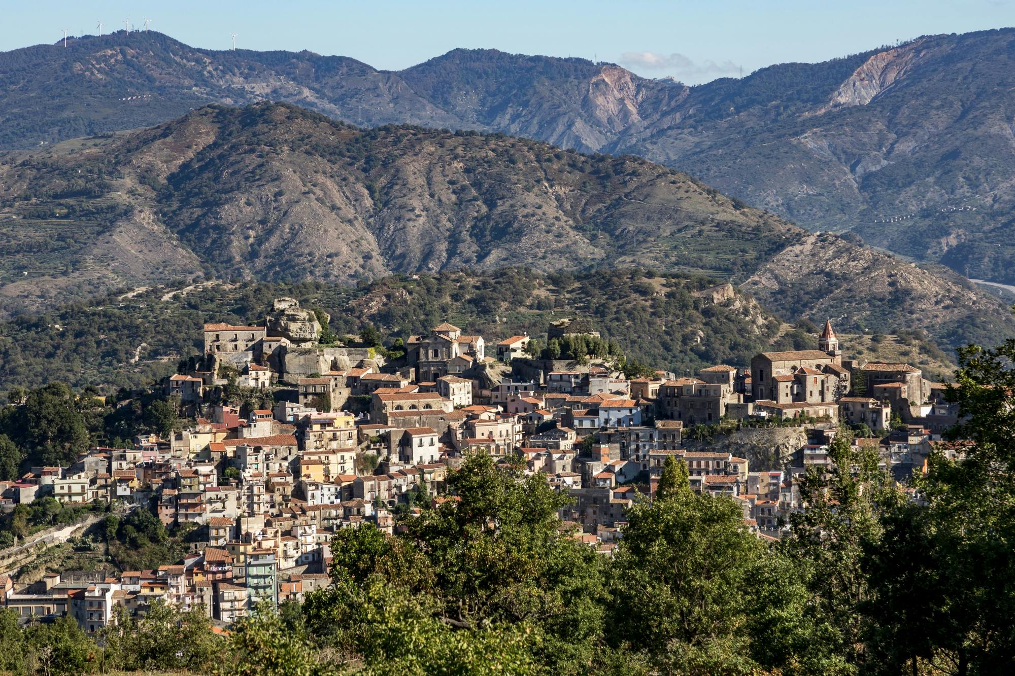 Private Castiglione, Alcantara Gorges and wine tasting tour
