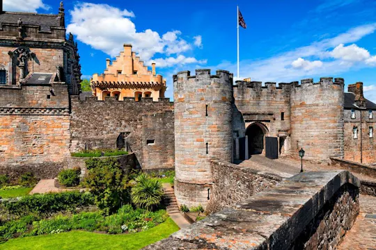 Wycieczka do zamku Stirling, jeziora Loch Lomond i miejsc związanych z serialem „Outlander” z rejsem statkiem