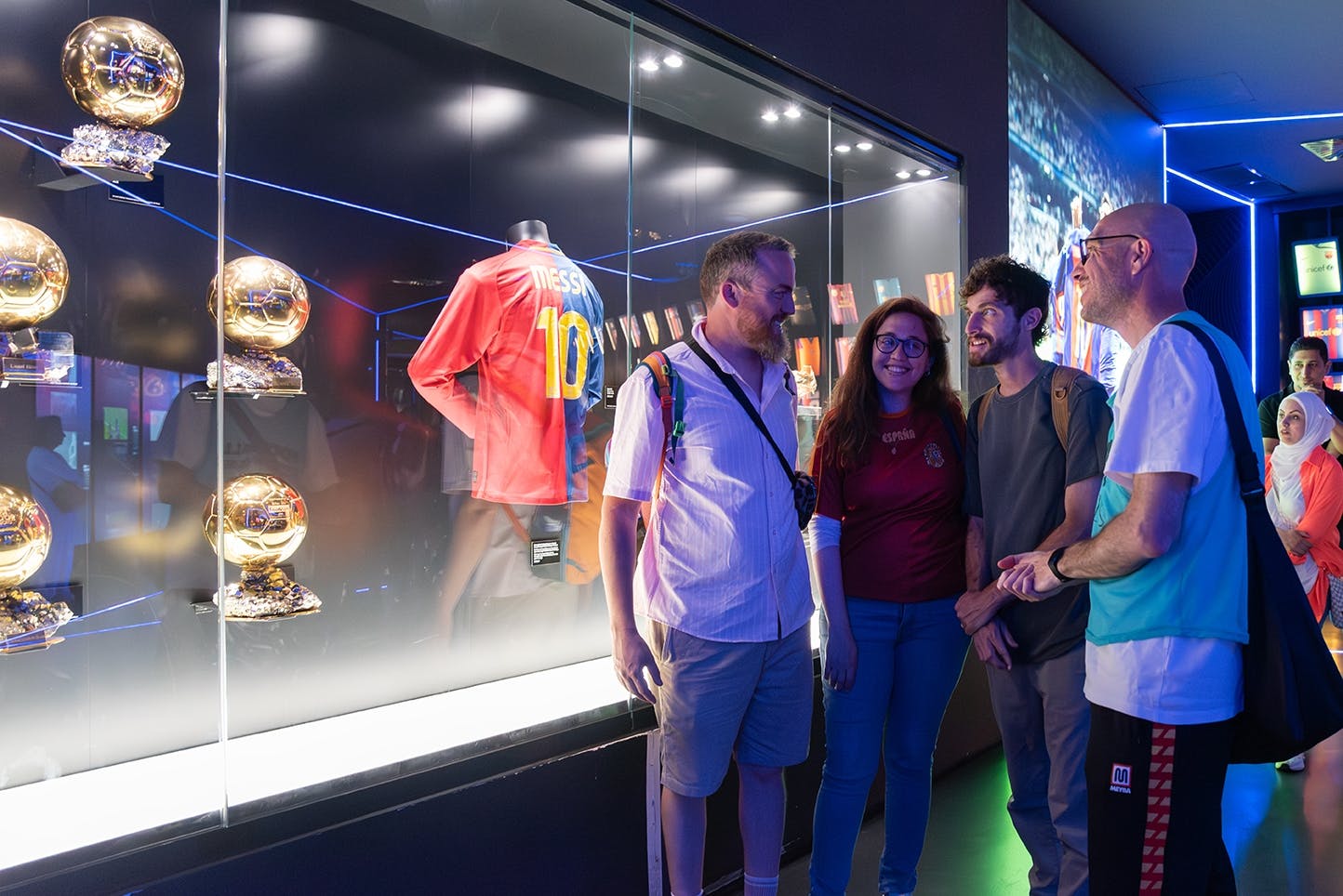 Visita guiada de meio dia com tudo incluído ao mundo do futebol em Barcelona