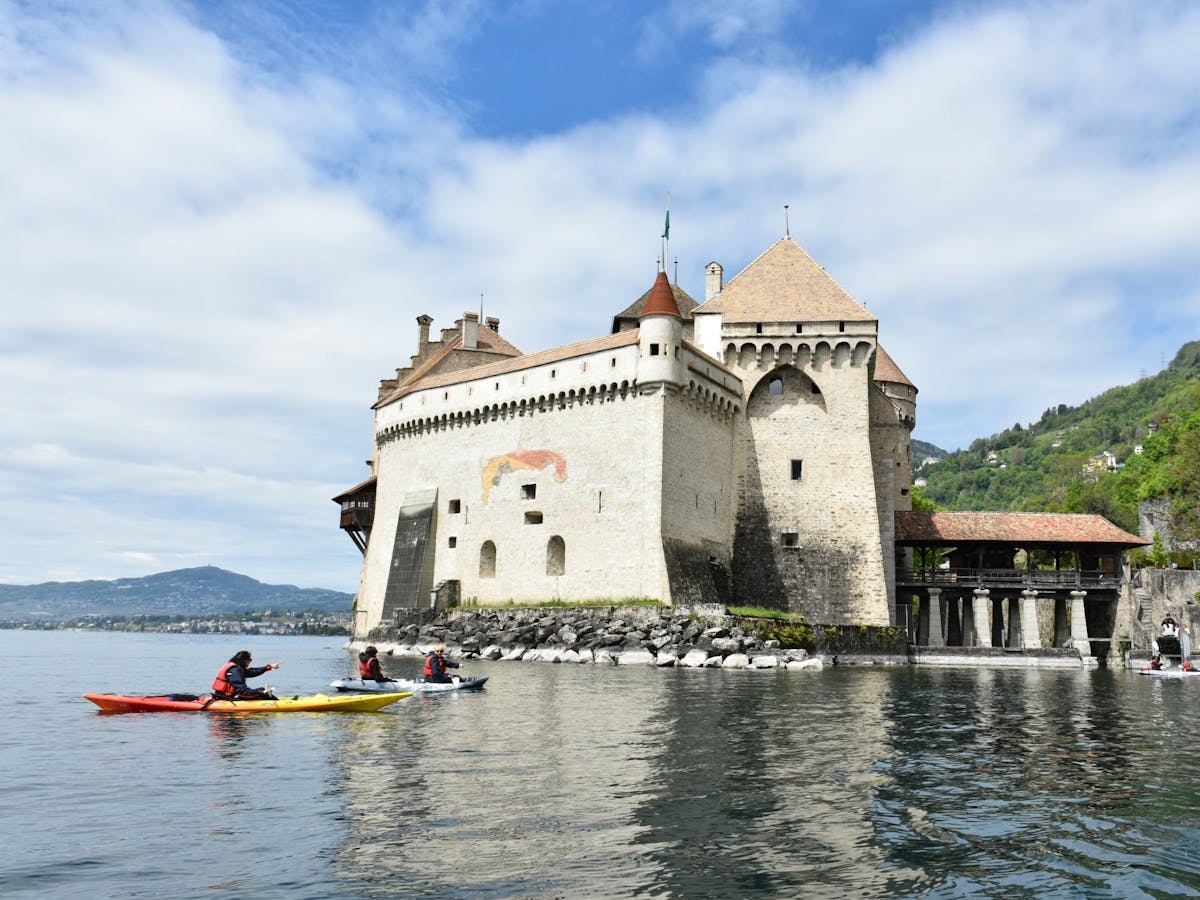 Begeleide kajaktocht bij Château Chillon