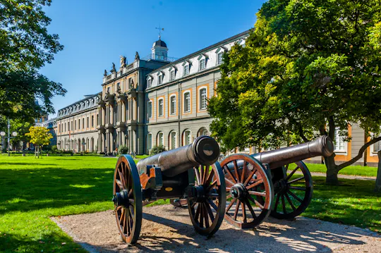 Recorrido por la historia militar en el centro de Bonn
