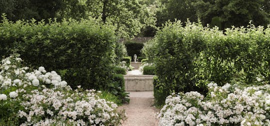 Guided tour of the Remarkable Garden at the Commanderie de Peyrassol - 