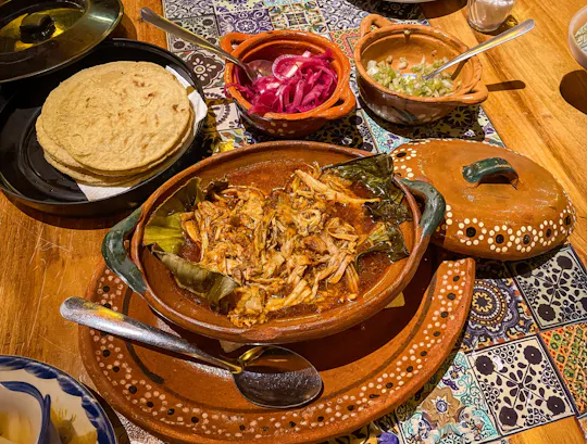 Passeio gastronómico pelo centro de Cancún com tacos, tortas e tradições yucatecas