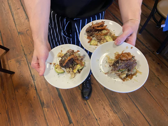 Charleston French Quarter food tour with tastings