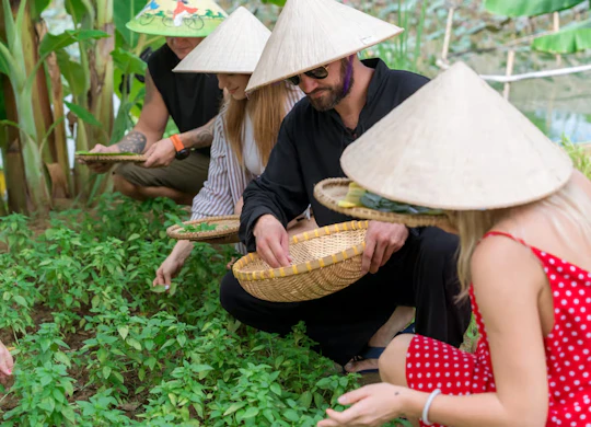 Vietnamese cooking class and market tour experience