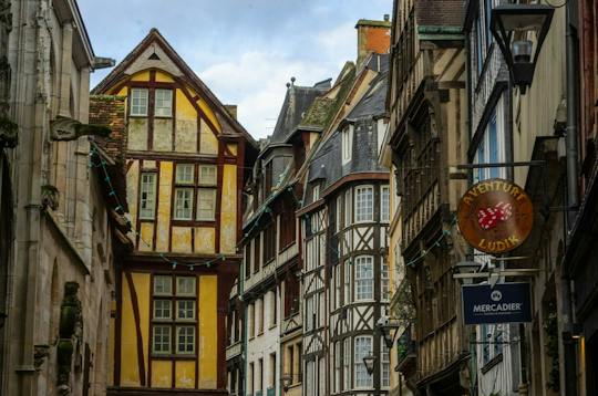 Self-guided audio tour of Rouen through art and history