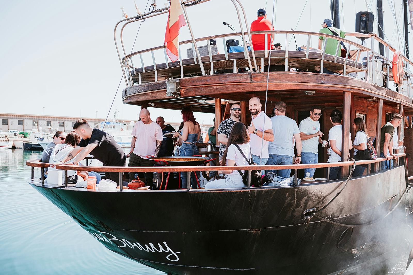 1-hour pirate boat cruise from Roquetas de Mar on the Anne Bonny Uno