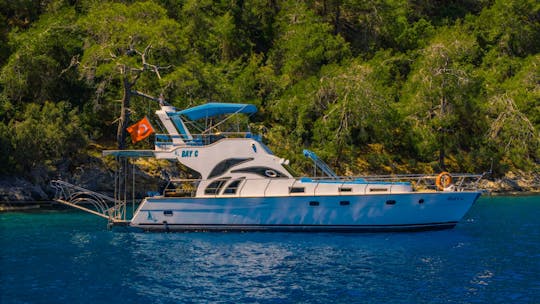 Croisière VIP au coucher du soleil à Fethiye