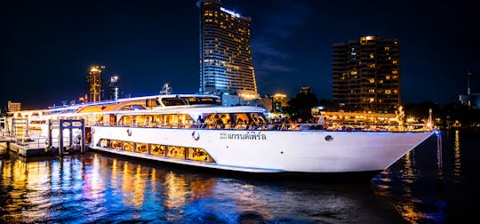 Grand Pearl Dinner Cruise mit Thai cultural show
