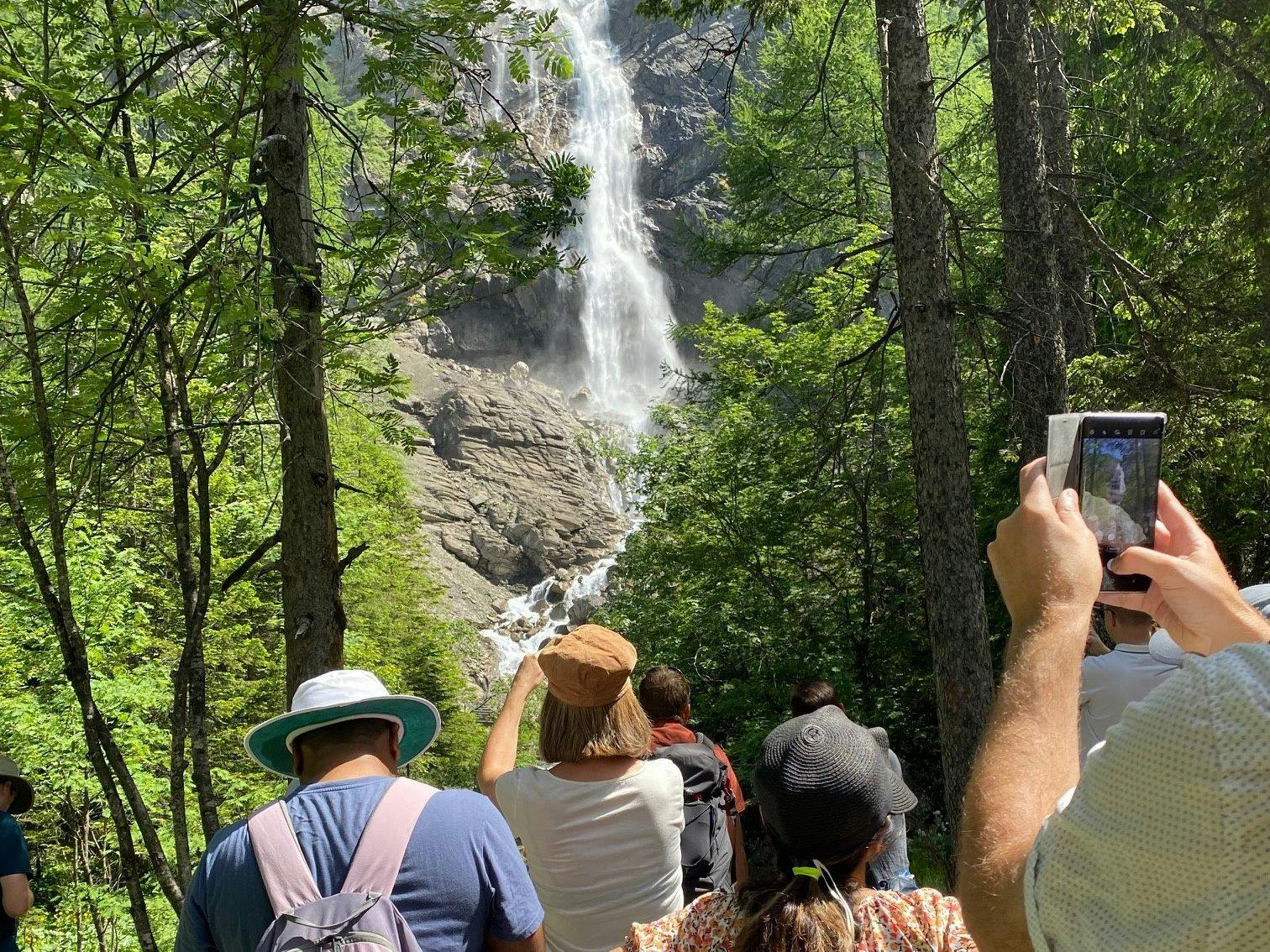 Führung zu den Engstligen-Wasserfällen mit Tourguide