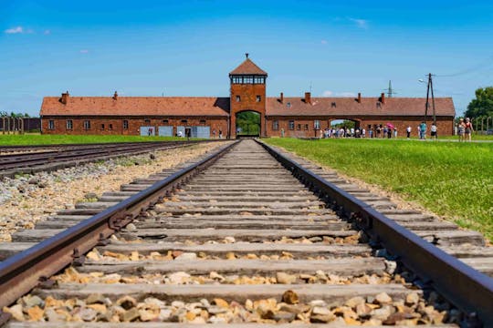 Visite libre d'Auschwitz et de Birkenau avec transfert depuis Cracovie