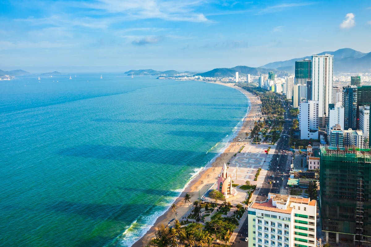 Privévervoer van een halve dag in Nha Trang met chauffeur