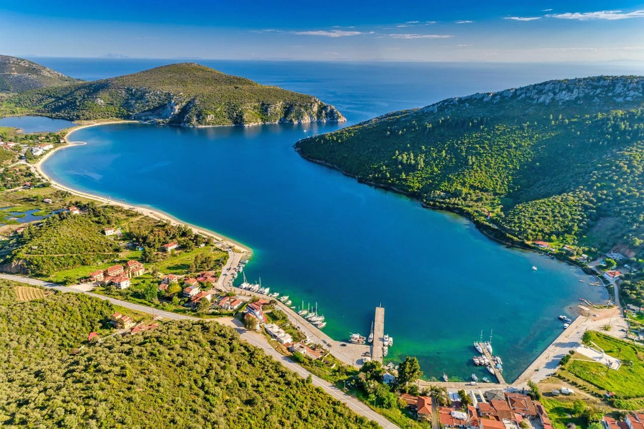 Sithonia full-day guided tour with village visit and honey tasting