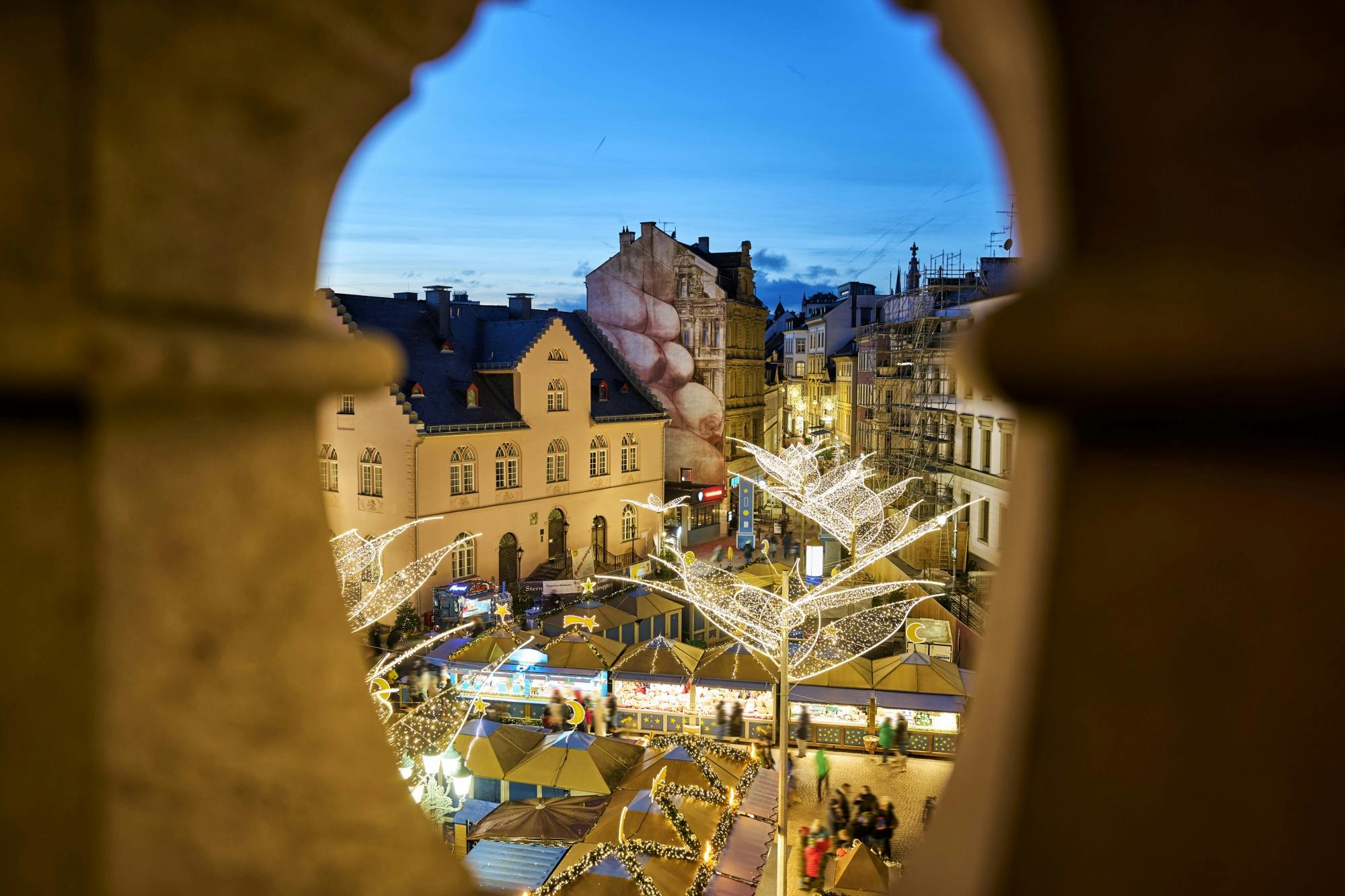 Weihnachtsmarkt in Wiesbaden und Tourguide durch die Stadt