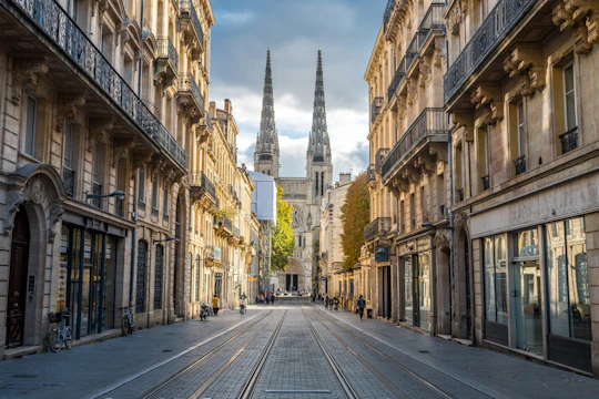 Whispers of Wine: Explore Bordeaux's Grand Crus city exploration game