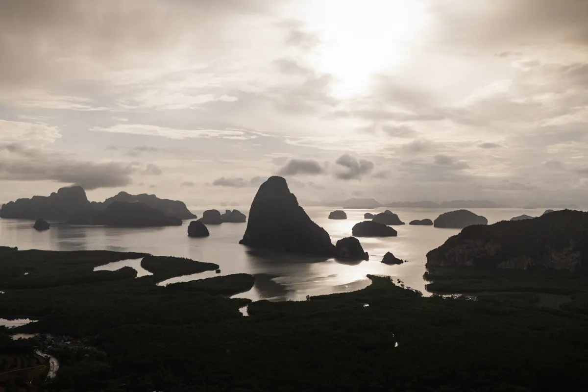 Full-day James Bond Islands SUNRISE by power catamaran from Phuket