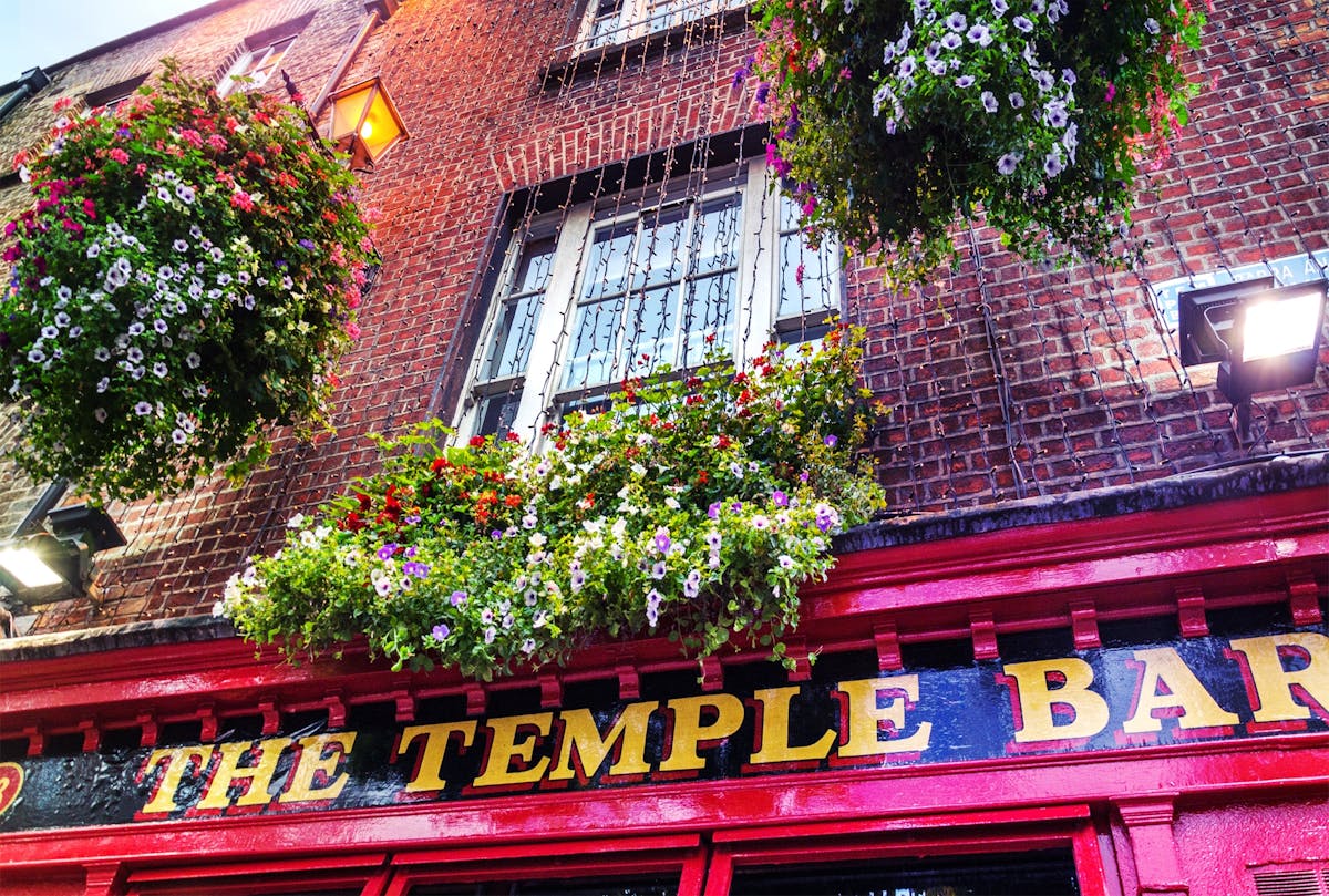 Stadsspelletjes op eigen houtje langs romantische bezienswaardigheden in Dublin