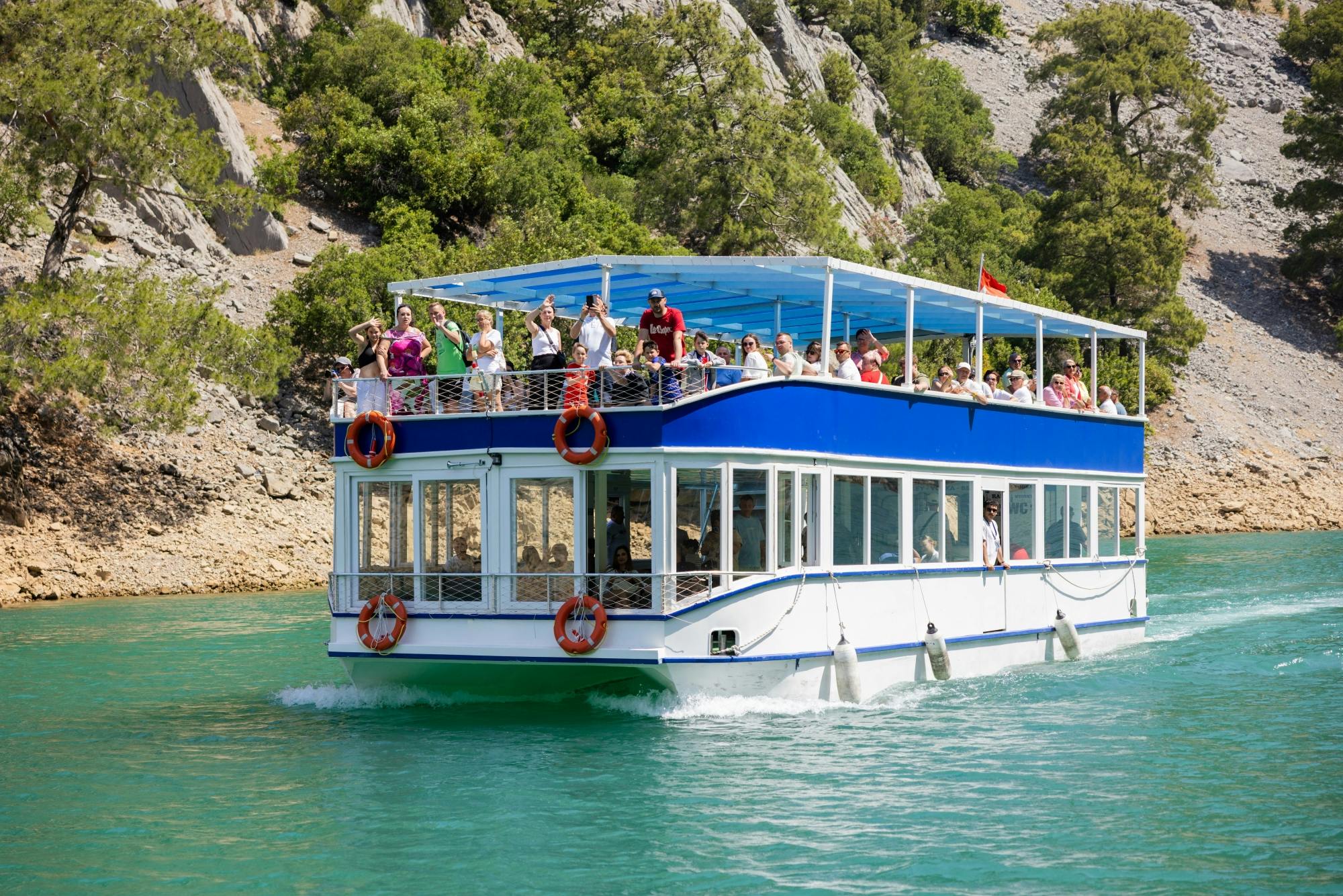 Half-day Green Canyon boat tour & Cabrio safari with tahini factory visit