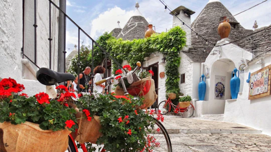 Full-day tour to Alberobello and Matera from Bari