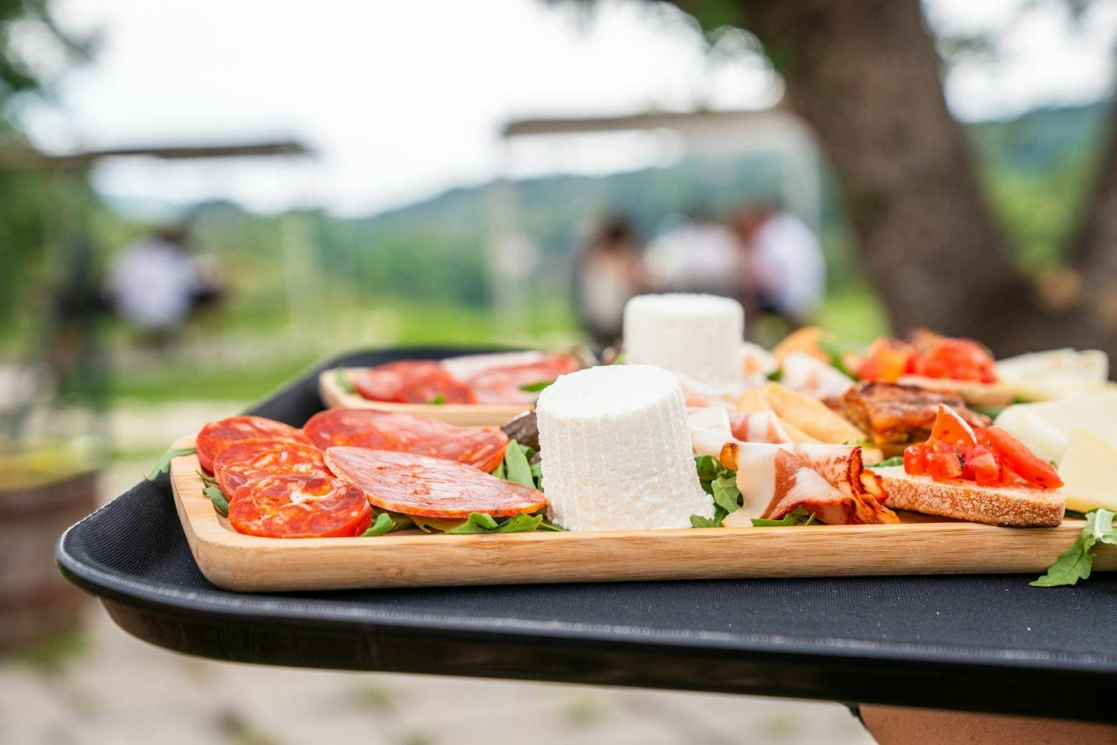 Calabrian vineyard tour with wine-tasting from Pizzo