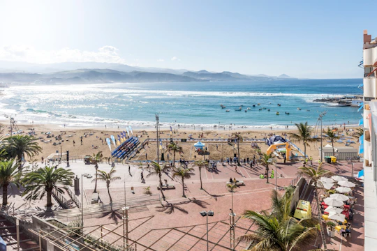 One-way ferry ticket from Puerto del Rosario to Las Palmas