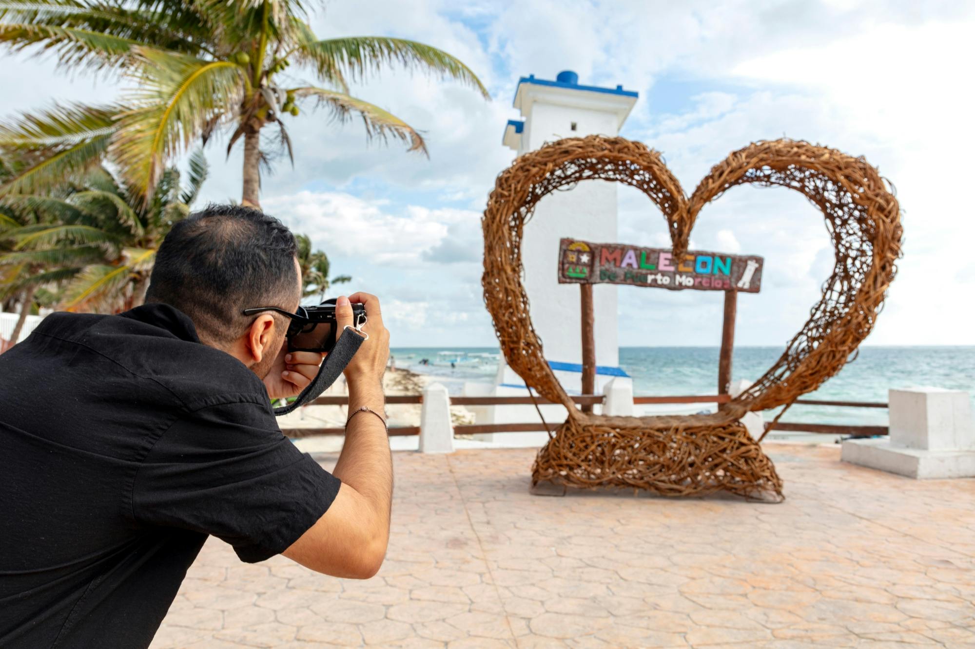 Taco tasters, tequila and shopping tour in Puerto Morelos