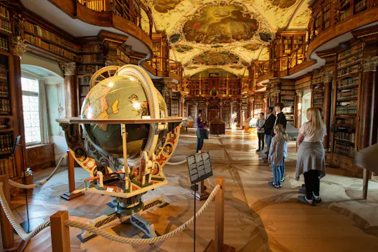 St.Gallen tour with Cathedral, Abbey Library and Old Town