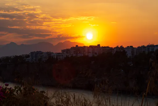 Antalya shopping and old town visit with sunset cruise and dinner
