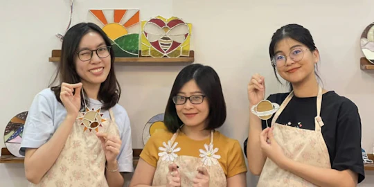 Stained-glass art workshop in Saigon
