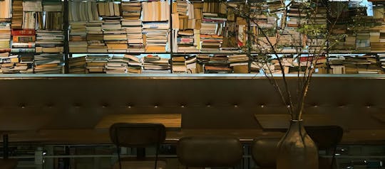 Visita guiada à Ópera de Saigão e a um café na Cidade de Ho Chi Minh