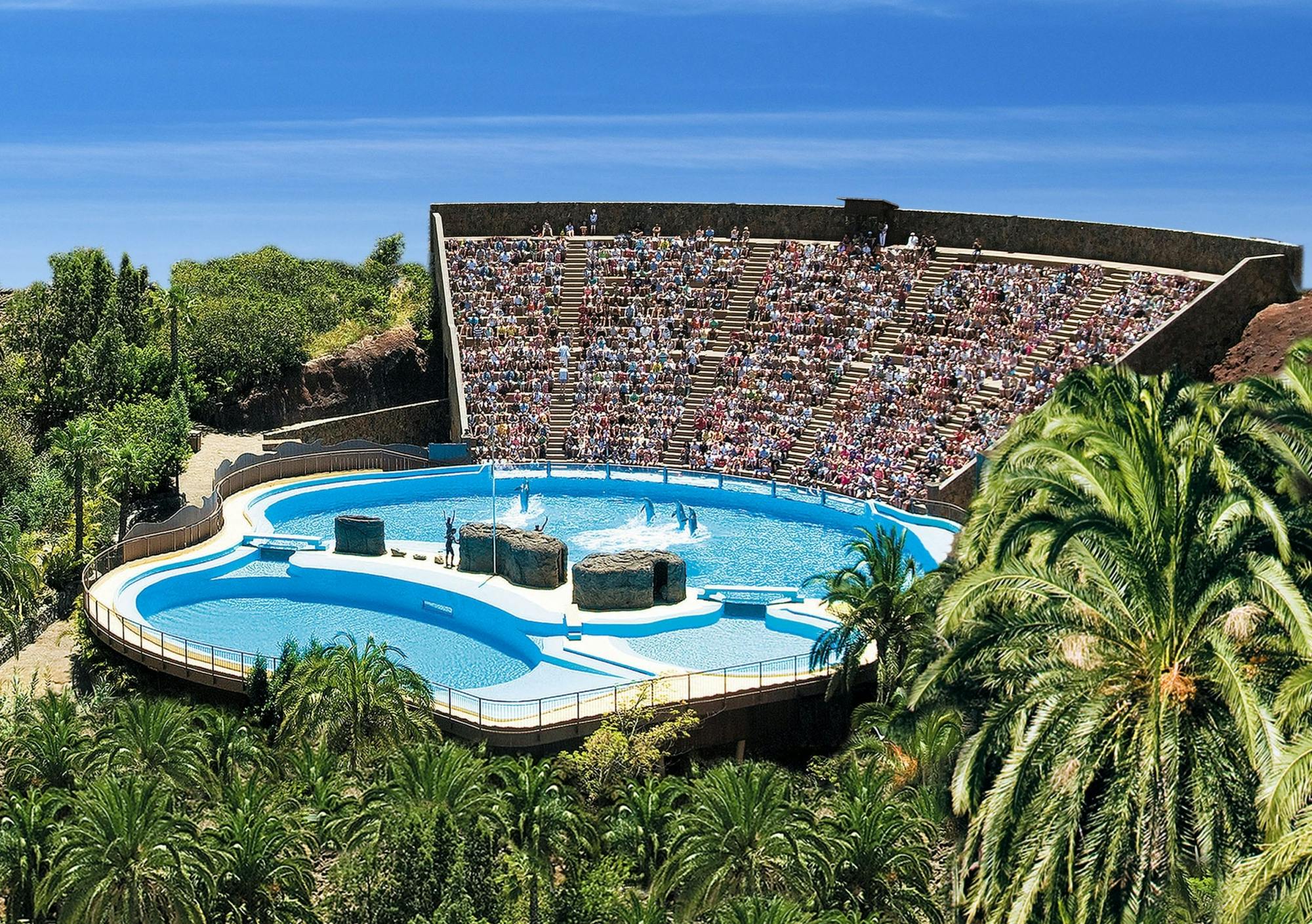 Aqualand and Palmitos Park transfer package