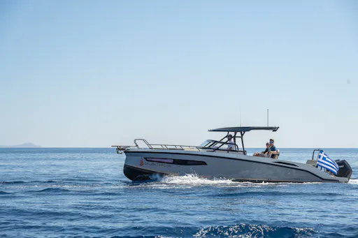 Heraklion coastline one-hour sailing tour