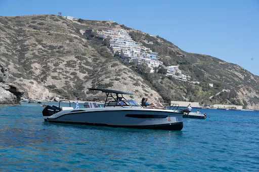 Dia Island motor yacht trip with sunset option